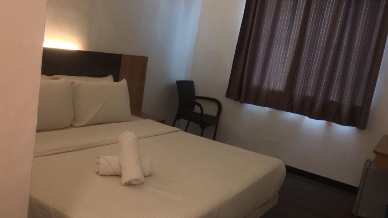 Nu Melati Hotel Pantai Cenang  Room photo
